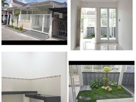 4 Kamar Rumah for sale in Sukomanunggal, Surabaya, Sukomanunggal