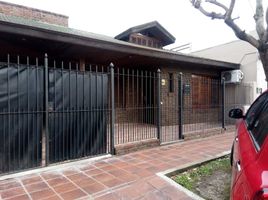 2 Bedroom House for sale in Quilmes, Buenos Aires, Quilmes