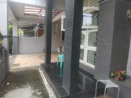 5 Bedroom House for sale in Waru, Sidoarjo, Waru