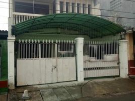 13 Schlafzimmer Villa zu verkaufen in Dukuhpakis, East Jawa, Dukuhpakis