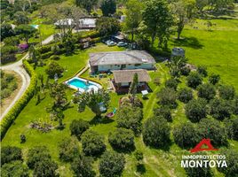 Villa 6 chambre à vendre à Pereira, Risaralda, Pereira