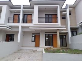 3 Kamar Vila for sale in Husein Sastranegara International Airport, Andir, Sumurbandung