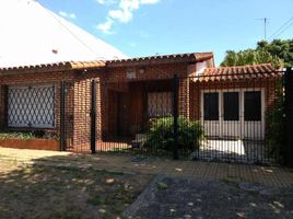 2 Bedroom House for sale in Quilmes, Buenos Aires, Quilmes