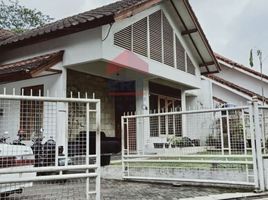 8 Bedroom House for sale in Bandung Institute of Technology, Sukajadi, Lembang