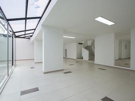 330 m² Office for sale in Colombia, Bogotá, Cundinamarca, Colombia