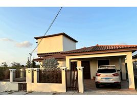 4 Bedroom House for sale in Penonome, Cocle, Penonome, Penonome