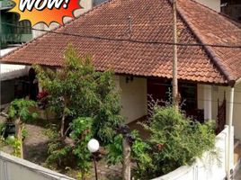 14 Bedroom House for sale in West Jawa, Sukasari, Bandung, West Jawa