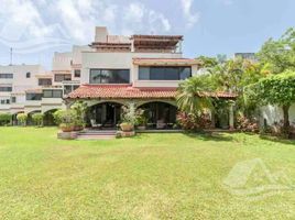 4 Bedroom House for sale in Playa Langosta, Cancun, Cancun