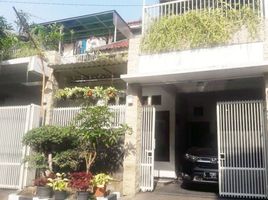  House for sale in Gayungan, Surabaya, Gayungan