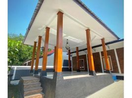 3 Schlafzimmer Villa zu verkaufen in Seyegan, Yogyakarta, Seyegan