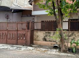 5 Kamar Rumah for rent in Tandes, Surabaya, Tandes