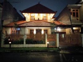 4 Kamar Rumah for sale in Gayungan, Surabaya, Gayungan