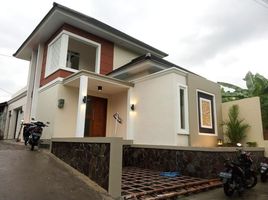 4 Bedroom House for sale in Kalasan, Sleman, Kalasan