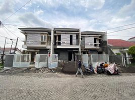 3 Schlafzimmer Haus zu verkaufen in Sukolilo, East Jawa, Sukolilo
