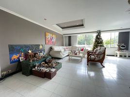 4 Bedroom Apartment for sale in Colombia, Medellin, Antioquia, Colombia