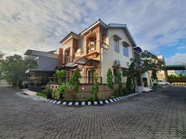 5 Bedroom House for sale in Jambangan, Surabaya, Jambangan