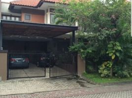 5 Bedroom House for sale in Dukuhpakis, Surabaya, Dukuhpakis