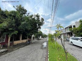 4 Habitación Villa en venta en Rungkut, East Jawa, Rungkut