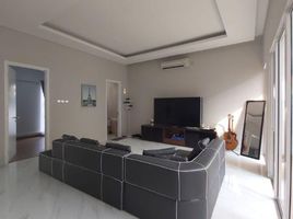 4 Bedroom House for sale in Pondok Aren, Tangerang, Pondok Aren