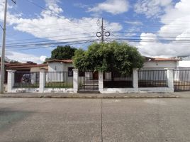 4 Habitación Casa en alquiler en Colombia, Monteria, Córdoba, Colombia