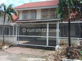 5 Bedroom House for sale in Dukuhpakis, Surabaya, Dukuhpakis