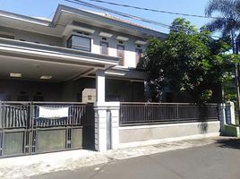 8 Habitación Villa en venta en Lowok Waru, East Jawa, Lowok Waru, Malang Regency, East Jawa