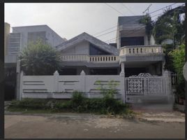 4 Habitación Villa en venta en Gubeng, East Jawa, Gubeng