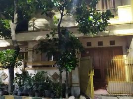 5 Bedroom House for sale in Dukuhpakis, Surabaya, Dukuhpakis