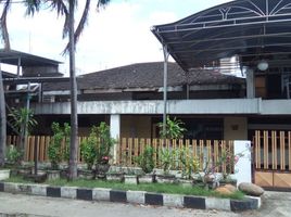 Maison 9 chambre à vendre à Dukuhpakis, East Jawa, Dukuhpakis