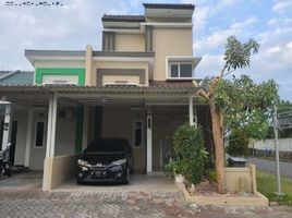 3 Schlafzimmer Haus zu verkaufen in Sukolilo, East Jawa, Sukolilo