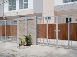 3 Schlafzimmer Villa zu verkaufen in Tambaksari, East Jawa, Tambaksari