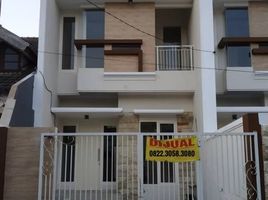 4 Bedroom House for sale in East Jawa, Rungkut, Surabaya, East Jawa