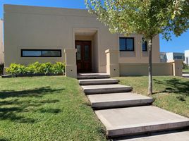 Villa 4 chambre à vendre à Tigre, Buenos Aires, Tigre