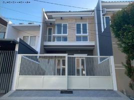 Villa 4 chambre à vendre à Sukolilo, East Jawa, Sukolilo