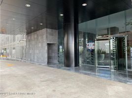302 m² Office for sale in Mexico, Huixquilucan, Mexico