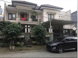 6 Schlafzimmer Villa zu verkaufen in Dukuhpakis, East Jawa, Dukuhpakis