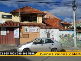 4 Habitación Villa en venta en Casa del Sombrero Alberto Pulla Crafts Market, Cuenca, Cuenca, Cuenca