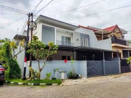6 Habitación Casa en venta en Wiyung, East Jawa, Wiyung