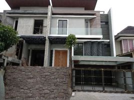 4 Habitación Casa en venta en Lakarsantri, East Jawa, Lakarsantri