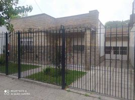 2 Bedroom House for sale in Quilmes, Buenos Aires, Quilmes