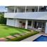 6 Bedroom Villa for sale in Cali, Valle Del Cauca, Cali