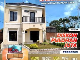 4 Bedroom House for sale in Blimbing, Malang Regency, Blimbing