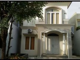 4 Bedroom House for rent in Wiyung, Surabaya, Wiyung