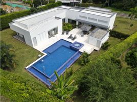 4 Bedroom House for sale in Risaralda, Pereira, Risaralda