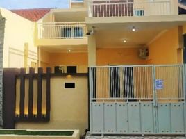 4 Kamar Vila for sale in Karangpilang, East Jawa, Karangpilang
