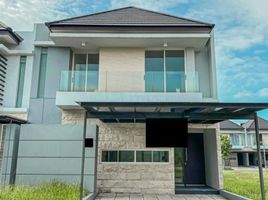 3 Schlafzimmer Villa zu verkaufen in Lakarsantri, East Jawa, Lakarsantri