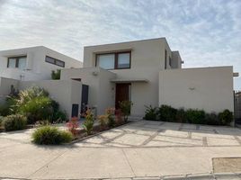 3 Bedroom House for sale in Chile, Santiago, Santiago, Santiago, Chile
