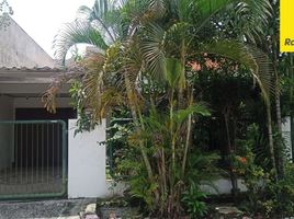 5 Bedroom House for sale in Siloam Hospitals Surabaya, Gubeng, Gubeng