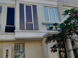 2 Habitación Villa en venta en Wiyung, East Jawa, Wiyung