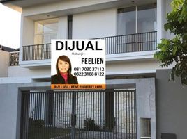 3 Bedroom House for sale in Wiyung, Surabaya, Wiyung